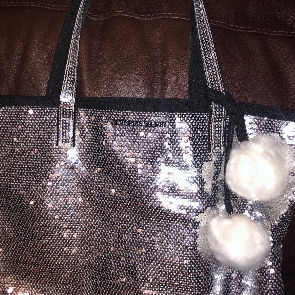 Victoria’s Secret Tote